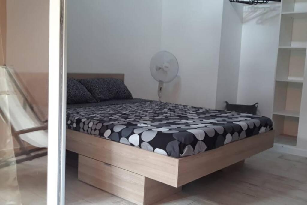 Résidence Ti'Kéol - Appartements avec terrasse 2 à 4 personnes, piscine Sainte-Anne Esterno foto