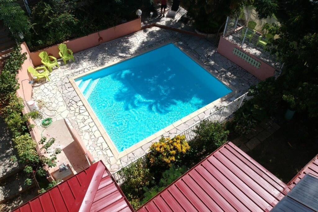 Résidence Ti'Kéol - Appartements avec terrasse 2 à 4 personnes, piscine Sainte-Anne Esterno foto