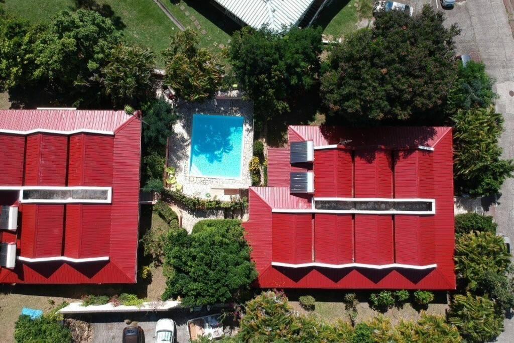Résidence Ti'Kéol - Appartements avec terrasse 2 à 4 personnes, piscine Sainte-Anne Esterno foto
